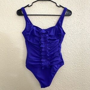 𝅺PROFILE by Gottex One Piece Swimsuit with Front Ruffles in Purple sz 6D